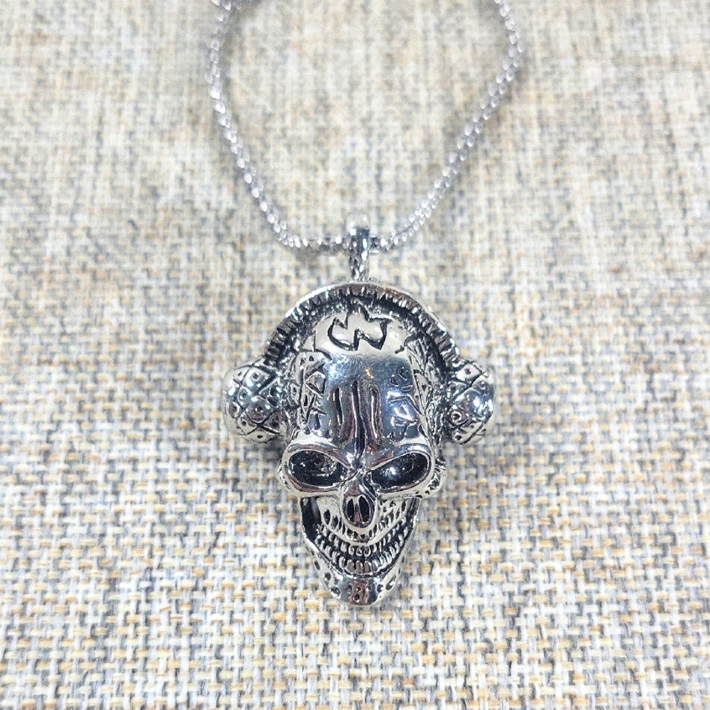 Stainless Steel Skull With Headphones Pendant Necklace Silver Tone 23"